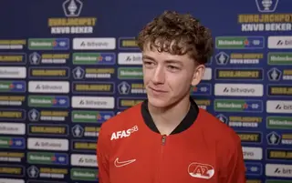 Sven Mijnans geniet van monsterzege op Ajax