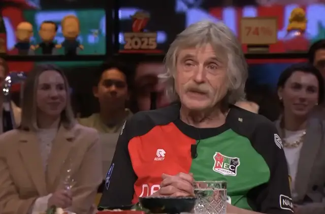 Johan Derksen trekt NEC-shirt aan na bereiken bekerfinale
