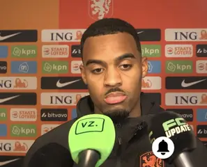 Ryan Gravenberch vol waardering over Kees Smit