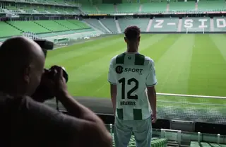 FC Groningen legt Nikolas Brandis vast